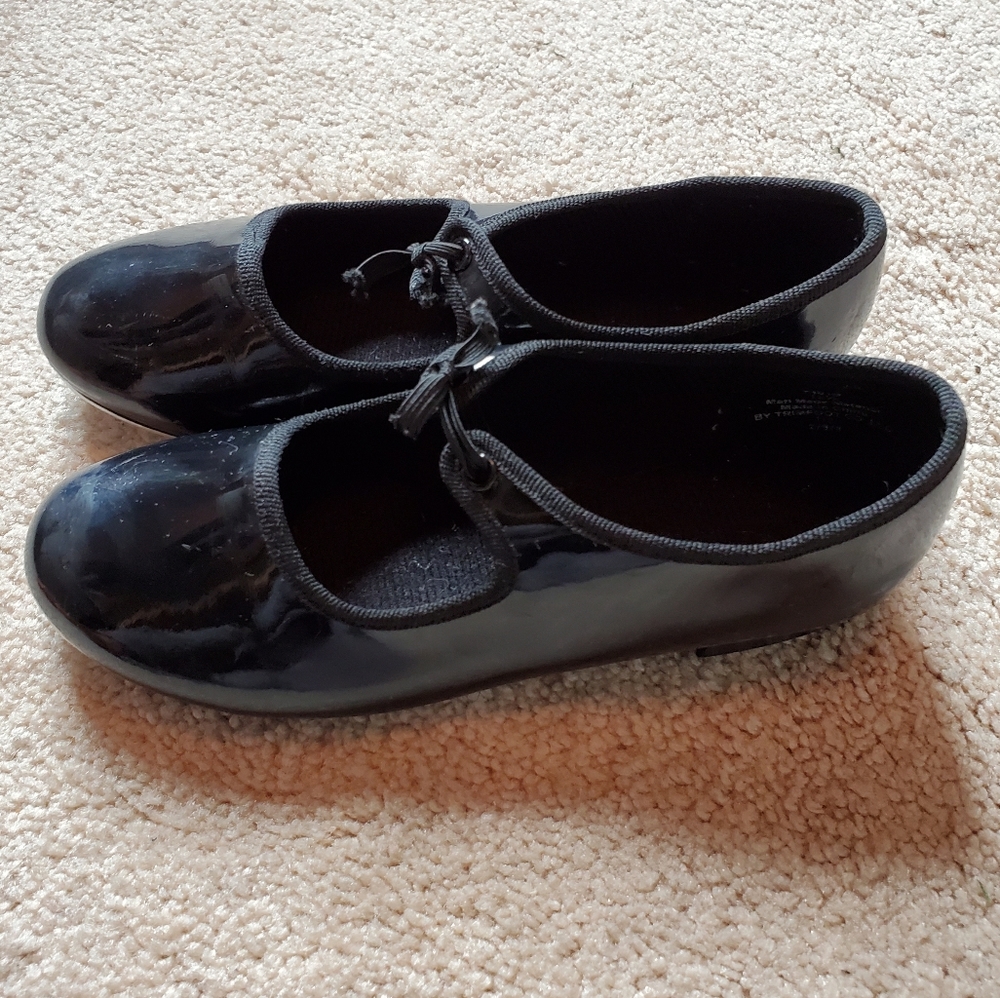 Dance Class Girls' Tap Shoes